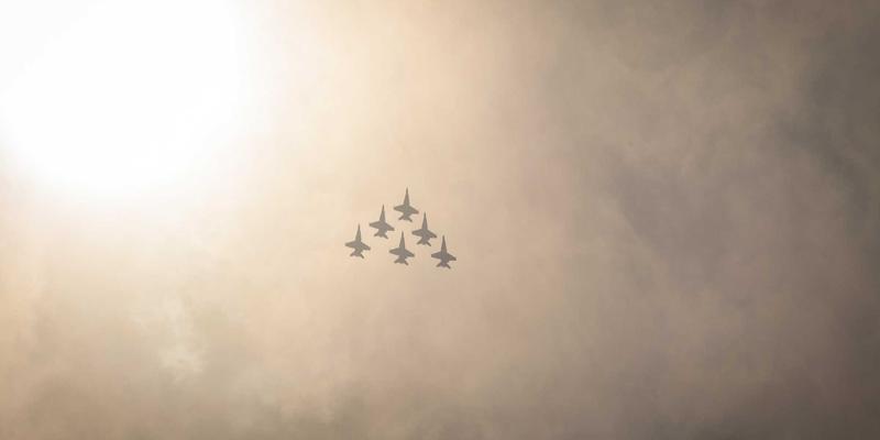 天地一体：卫星互联网与地面5G网络的融合架构、工程挑战与运维前景