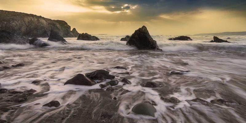 通信工程87：构建可靠数字基石的网络服务、安装与维护全解析