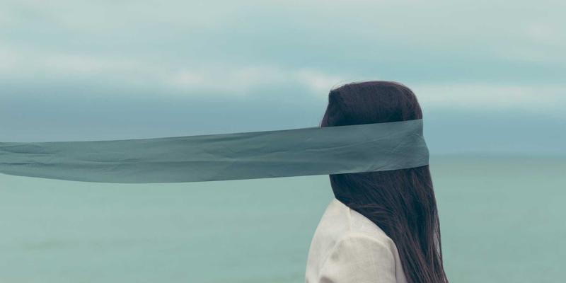 面向6G的智能超表面（RIS）辅助通信系统设计与安装挑战